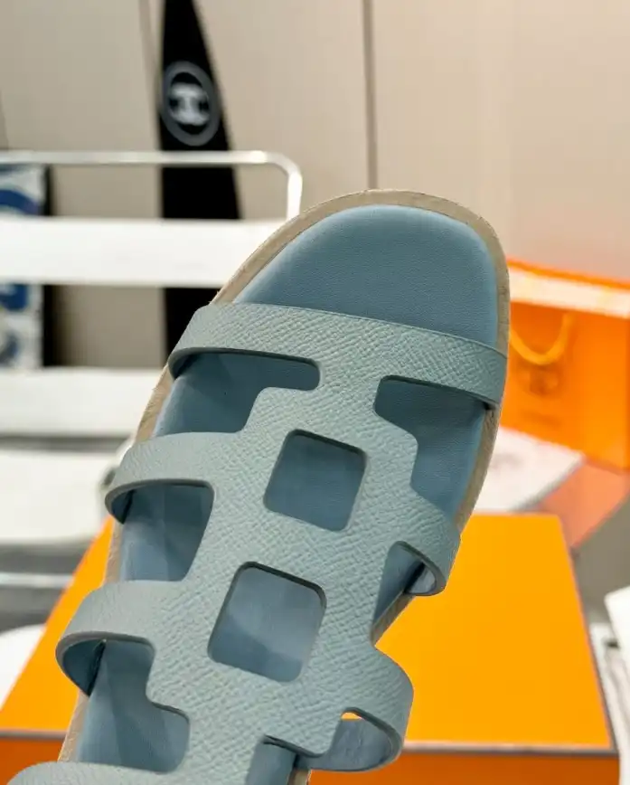 hype Hermes Sandals