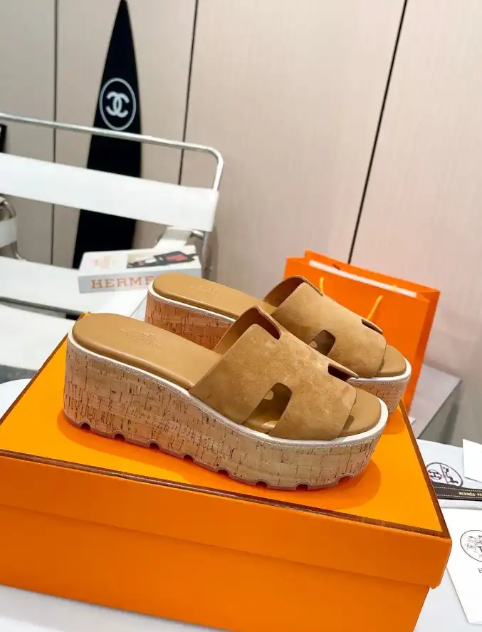 hype Hermes Slippers