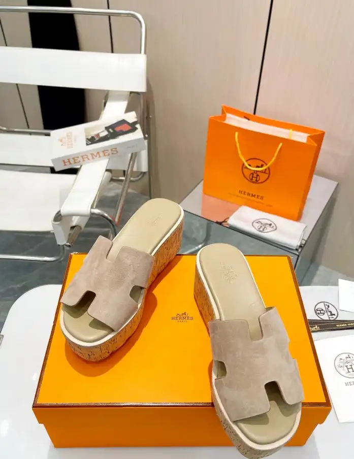 hype Hermes Slippers