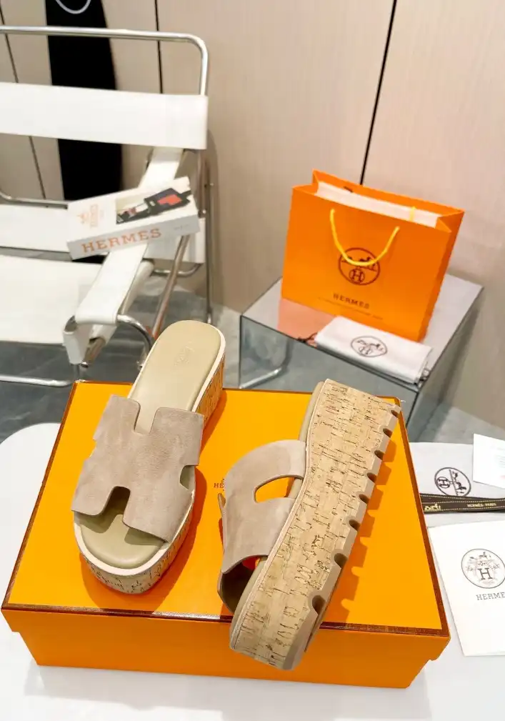 hype Hermes Slippers