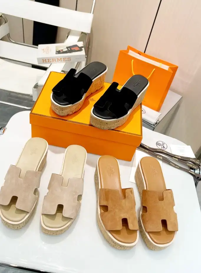 hype Hermes Slippers