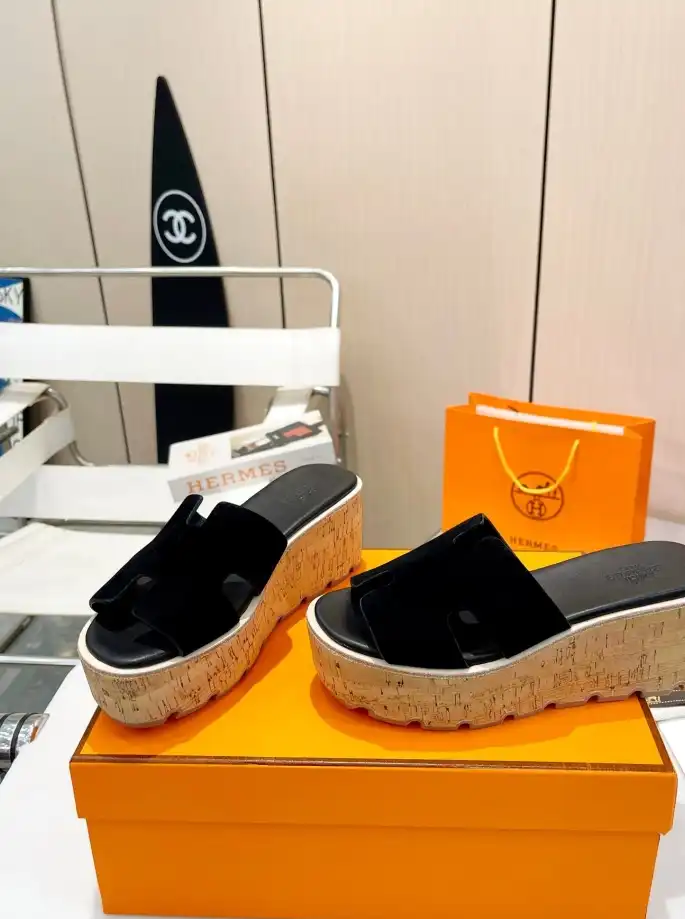 hype Hermes Slippers