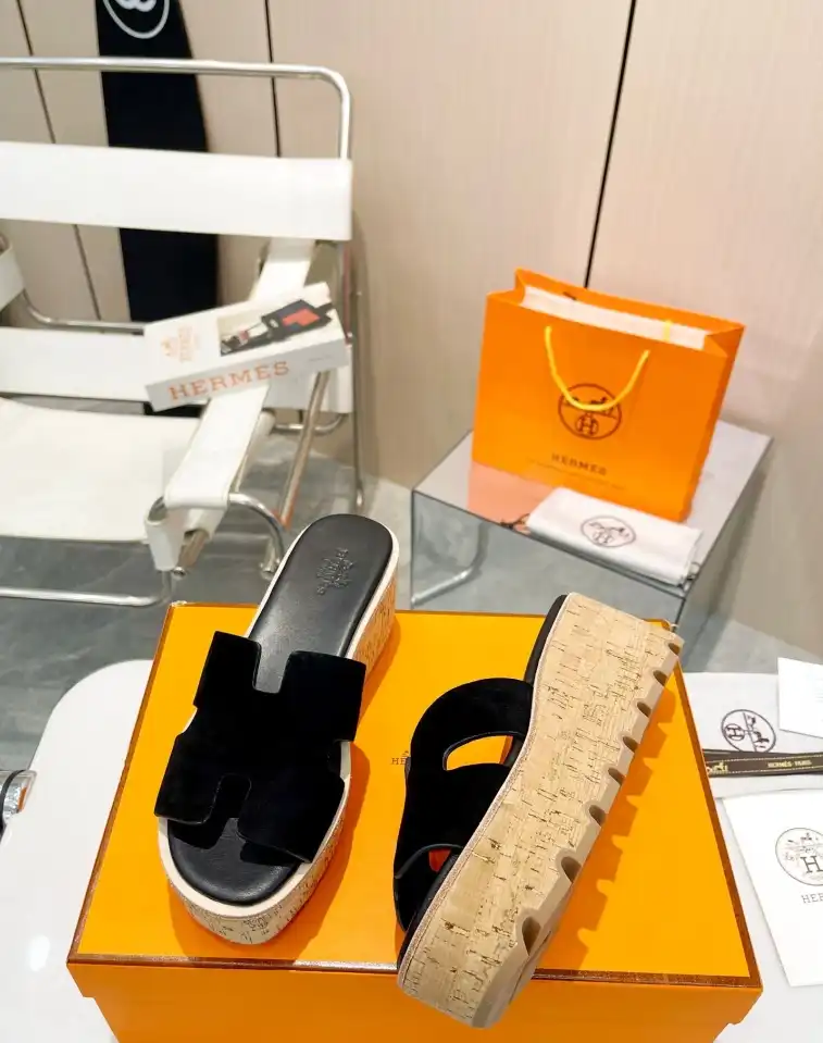 hype Hermes Slippers