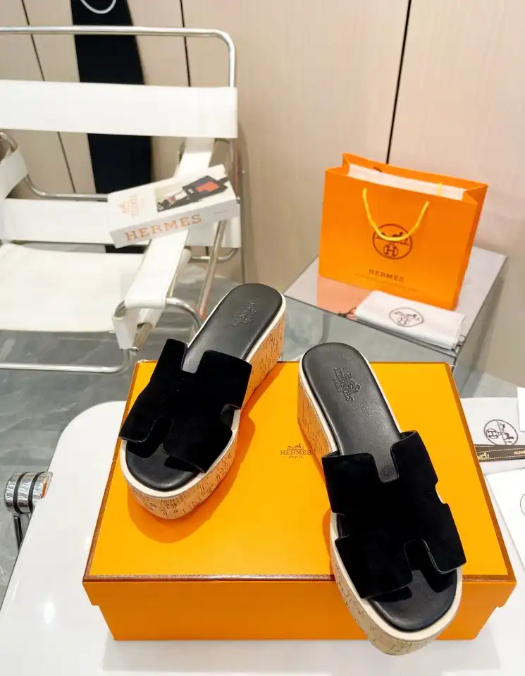 hype Hermes Slippers