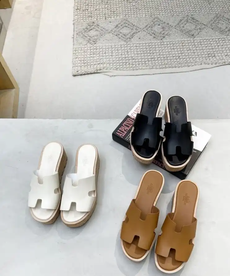 hype Hermes Slippers