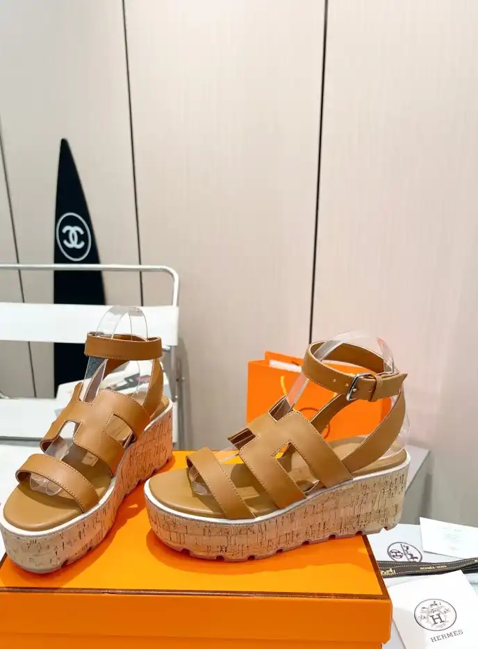 hype Hermes Sandals