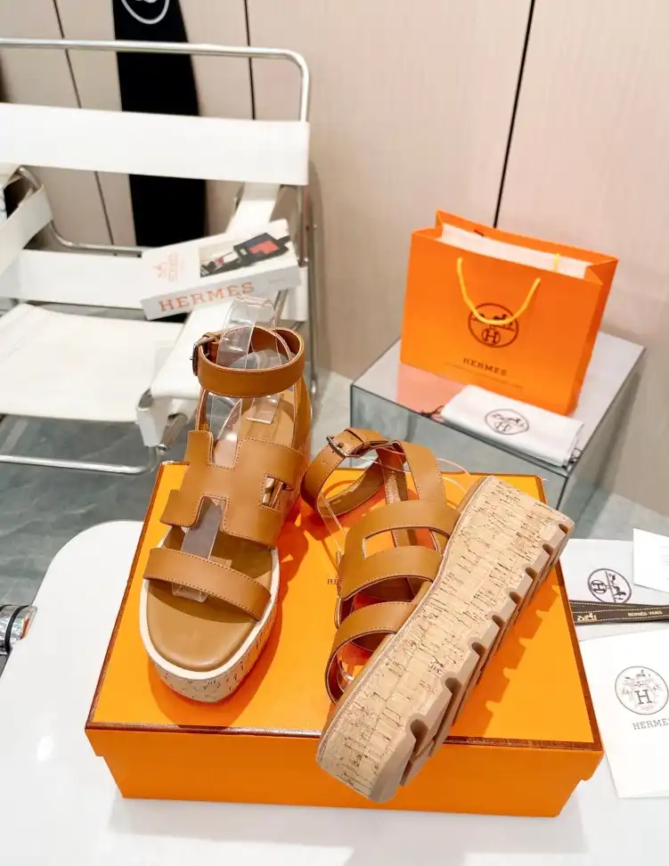 hype Hermes Sandals