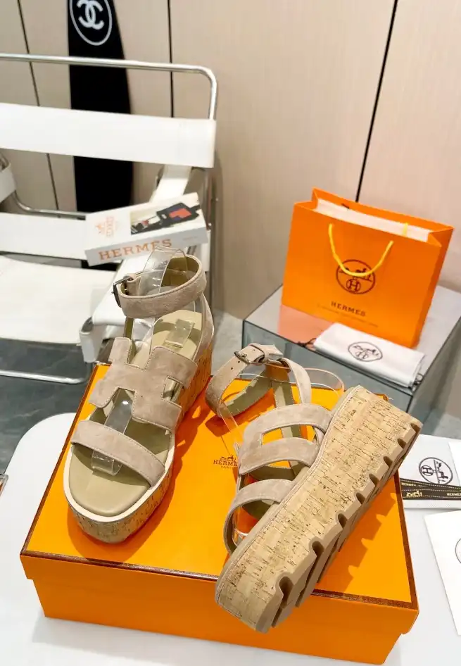 hype Hermes Sandals