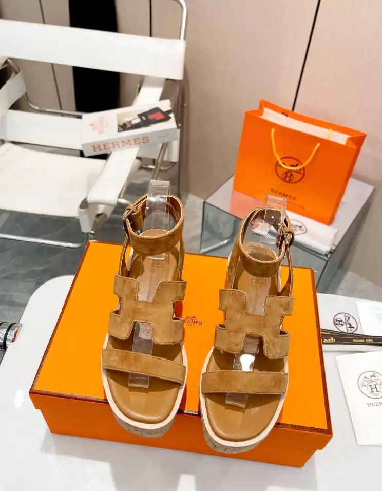 hype Hermes Sandals