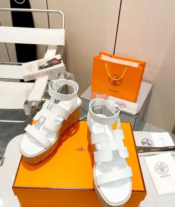 hype Hermes Sandals