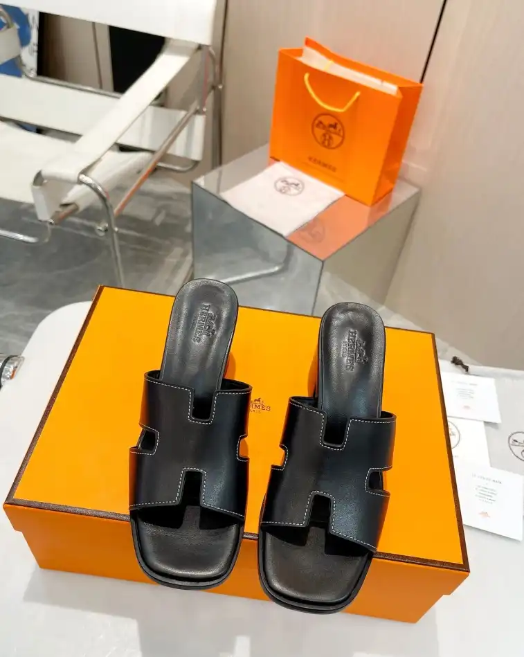 hype Hermes Slippers