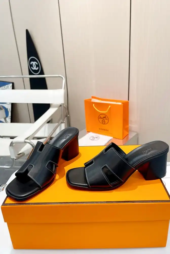 hype Hermes Slippers