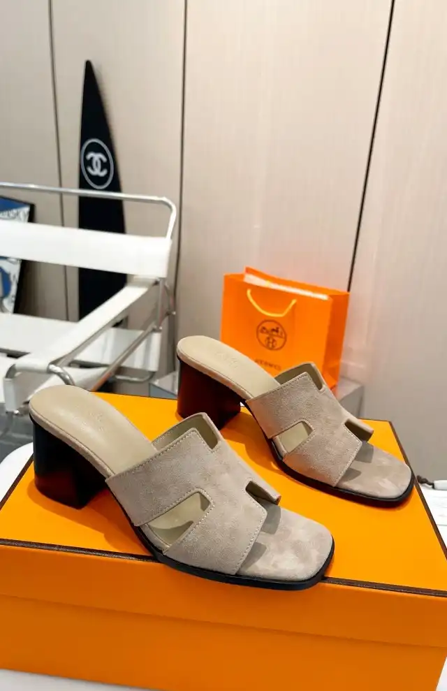 hype Hermes Slippers