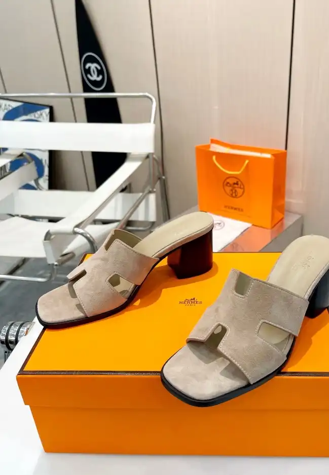 hype Hermes Slippers