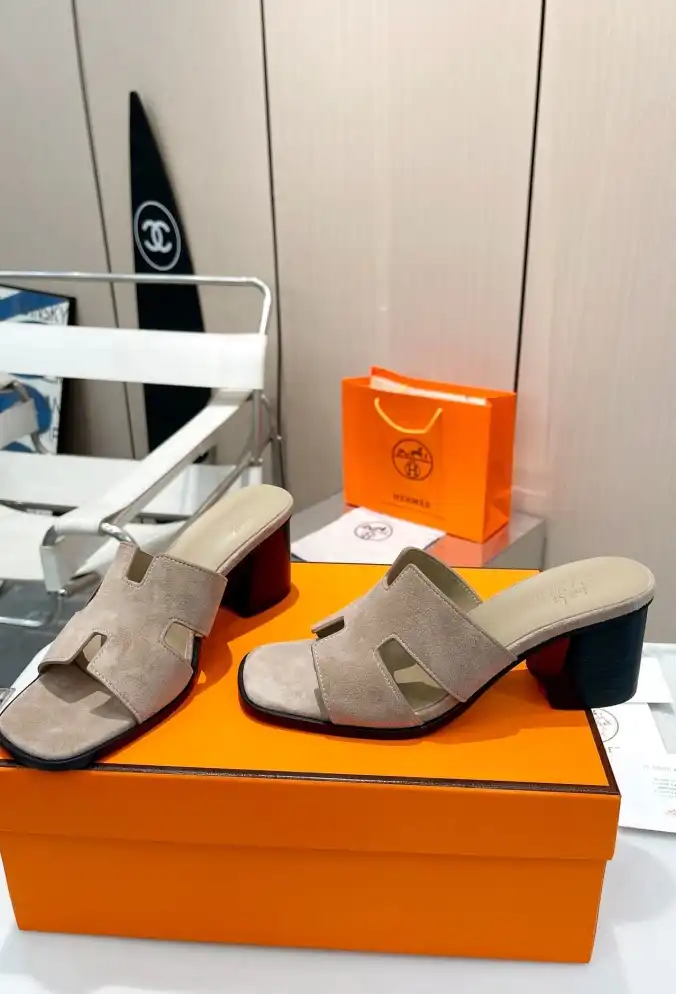 hype Hermes Slippers