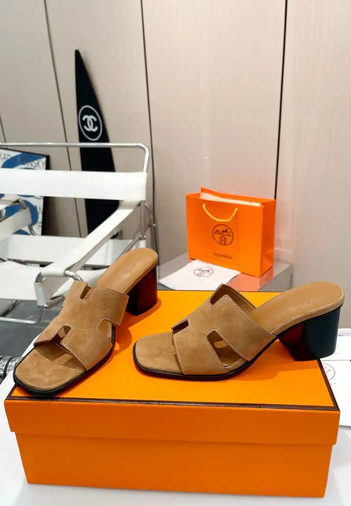 hype Hermes Slippers