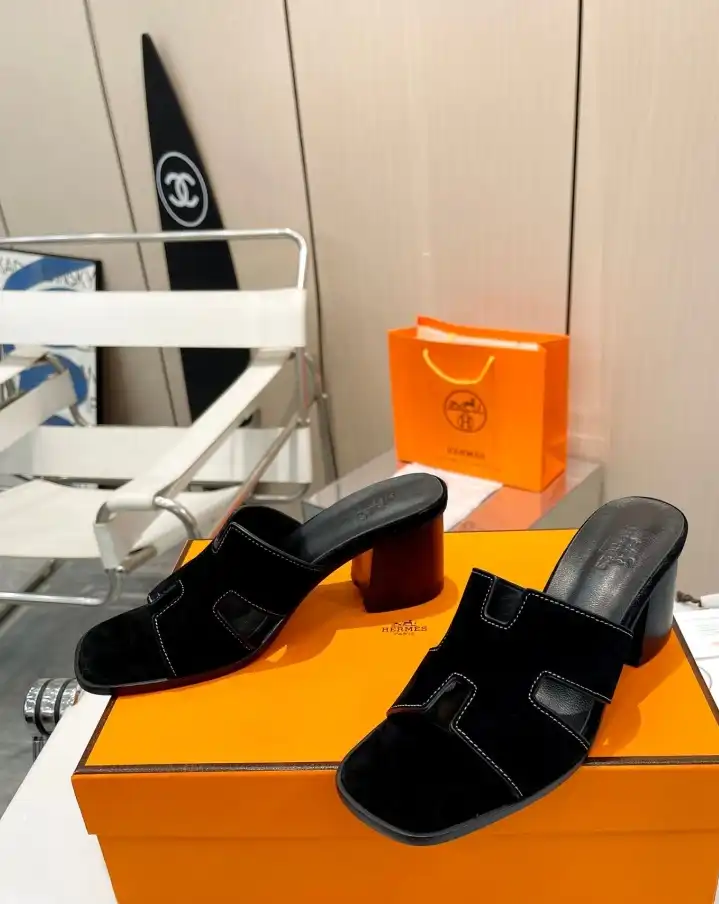 hype Hermes Slippers