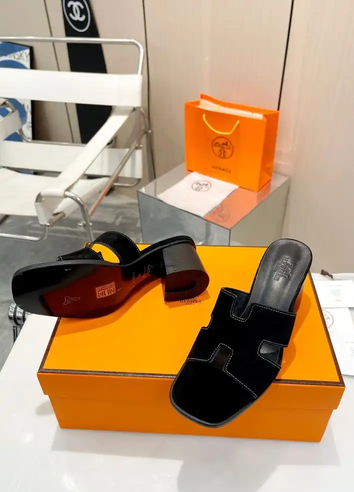 hype Hermes Slippers