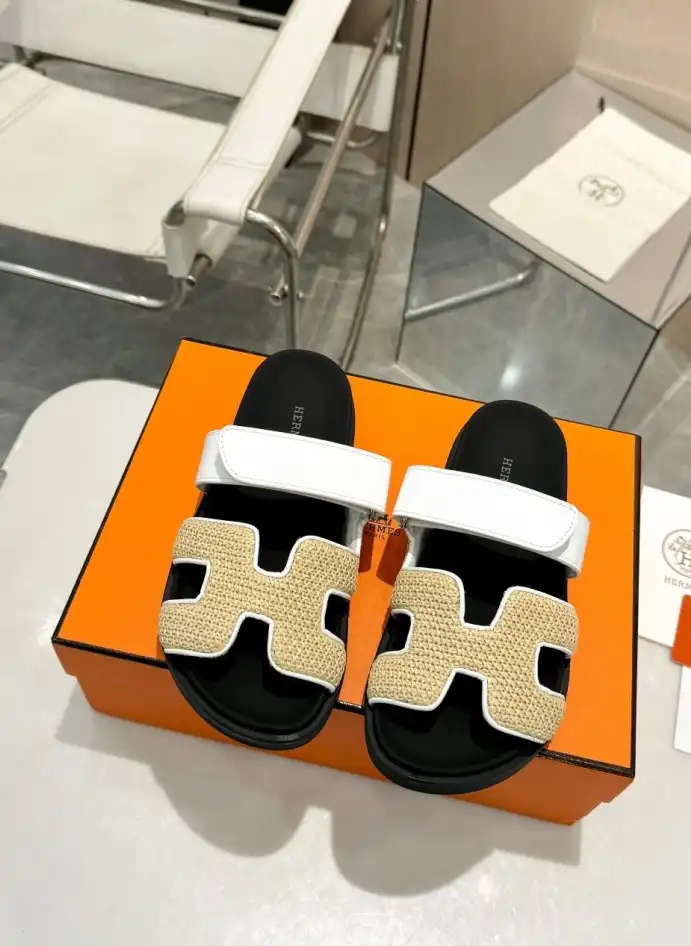 hype Hermes Slippers