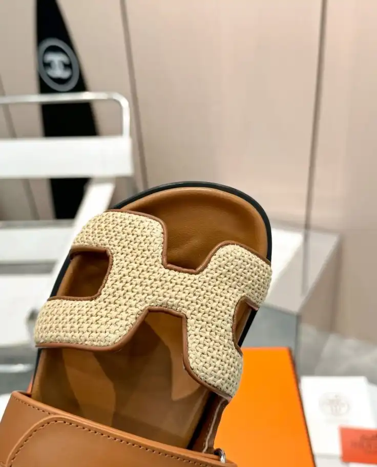 hype Hermes Slippers