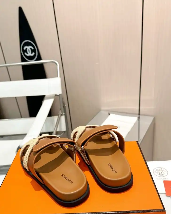 hype Hermes Slippers