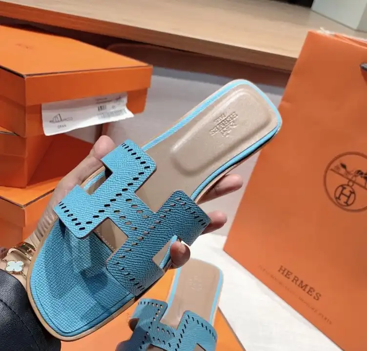 hype Hermes Slippers