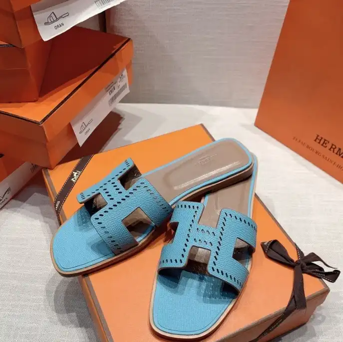 hype Hermes Slippers