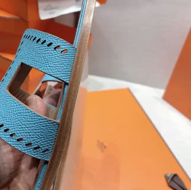 hype Hermes Slippers