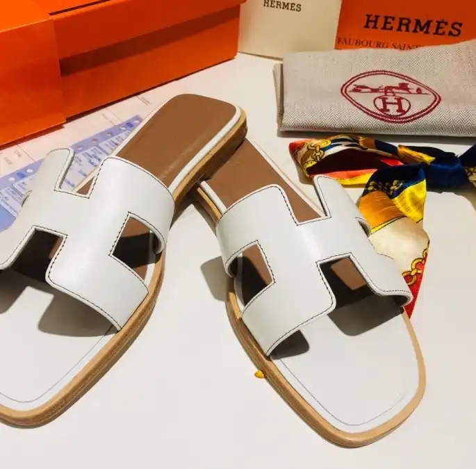 hype Hermes Slippers