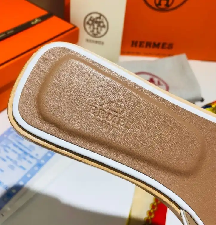 hype Hermes Slippers