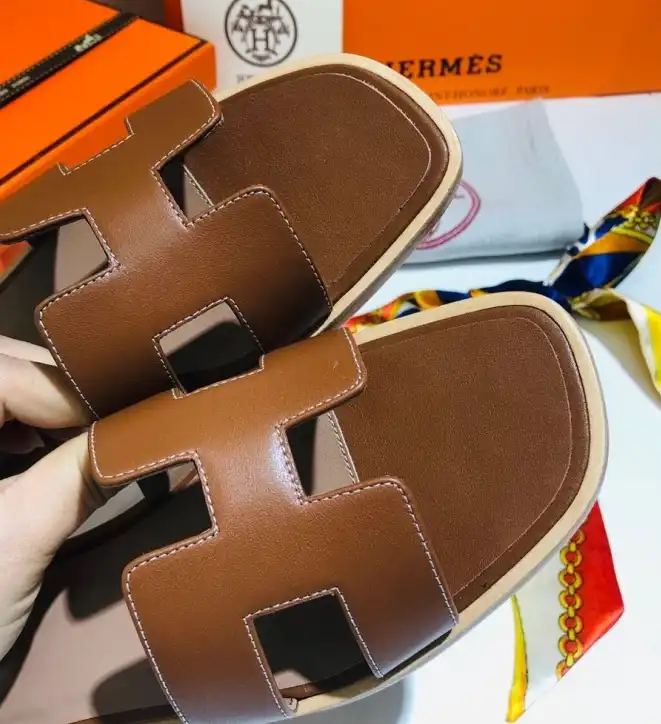 hype Hermes Slippers