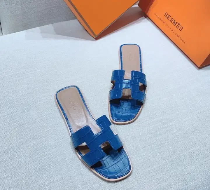 hype Hermes Slippers