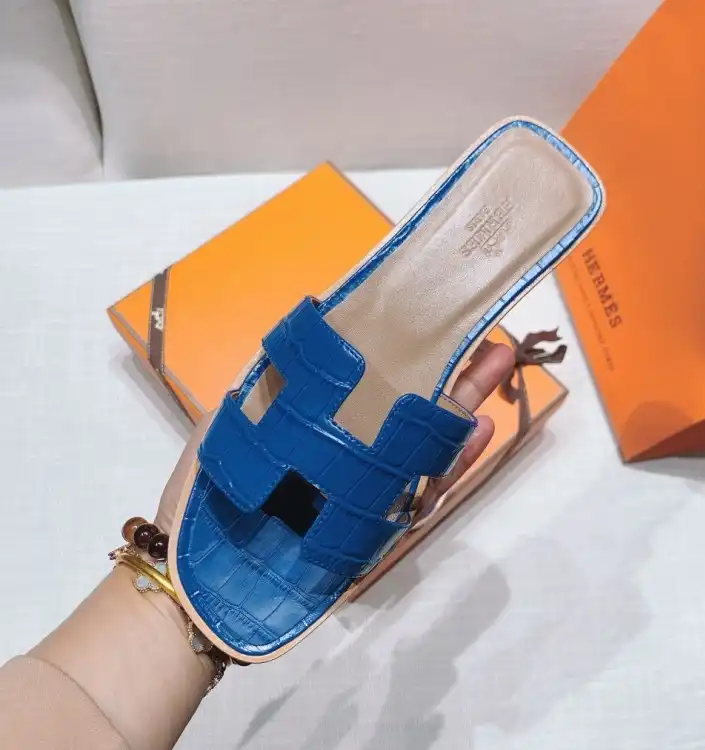 hype Hermes Slippers