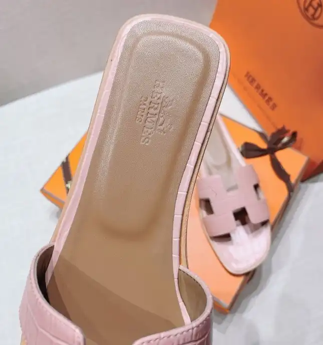 hype Hermes Slippers