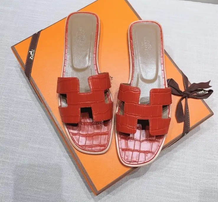 hype Hermes Slippers