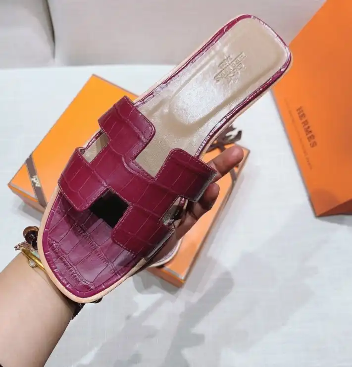 hype Hermes Slippers