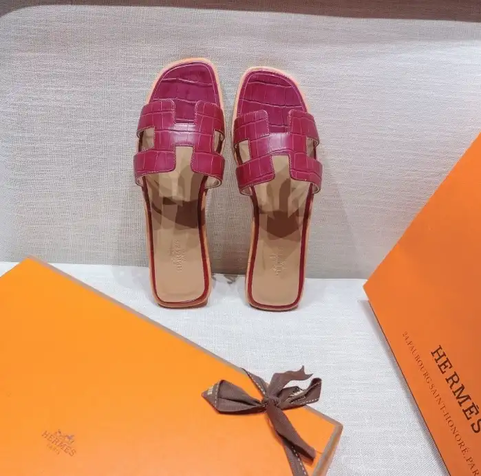 hype Hermes Slippers