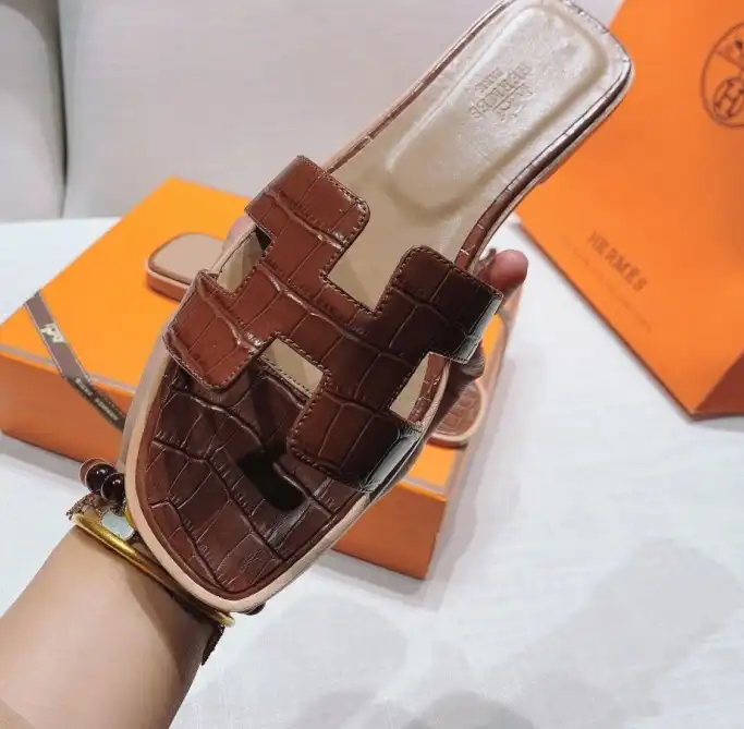 hype Hermes Slippers