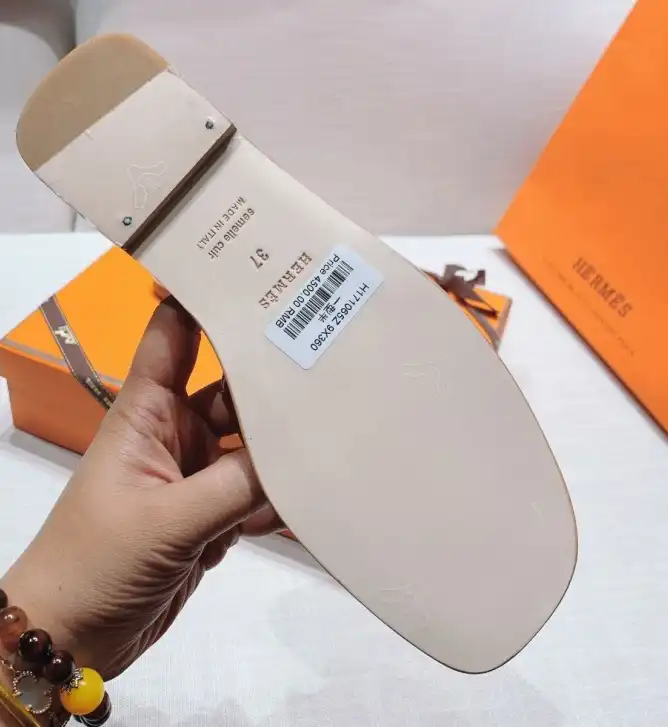 hype Hermes Slippers