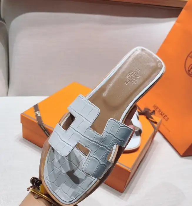 hype Hermes Slippers