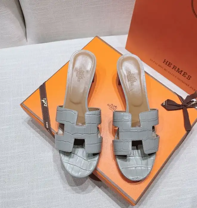 hype Hermes Slippers