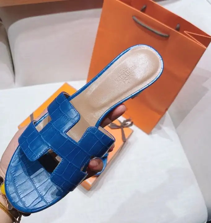 hype Hermes Slippers