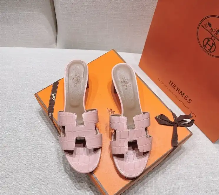 hype Hermes Slippers