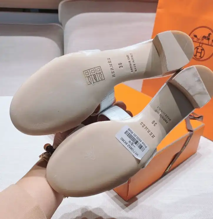 hype Hermes Slippers