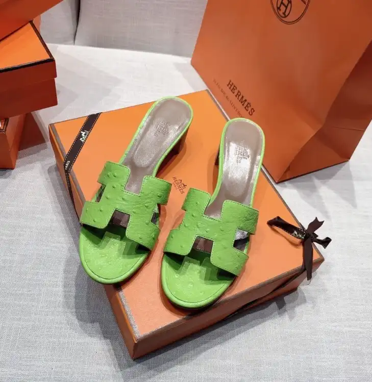 hype Hermes Slippers