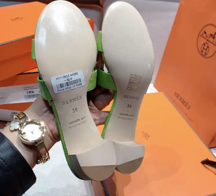 hype Hermes Slippers