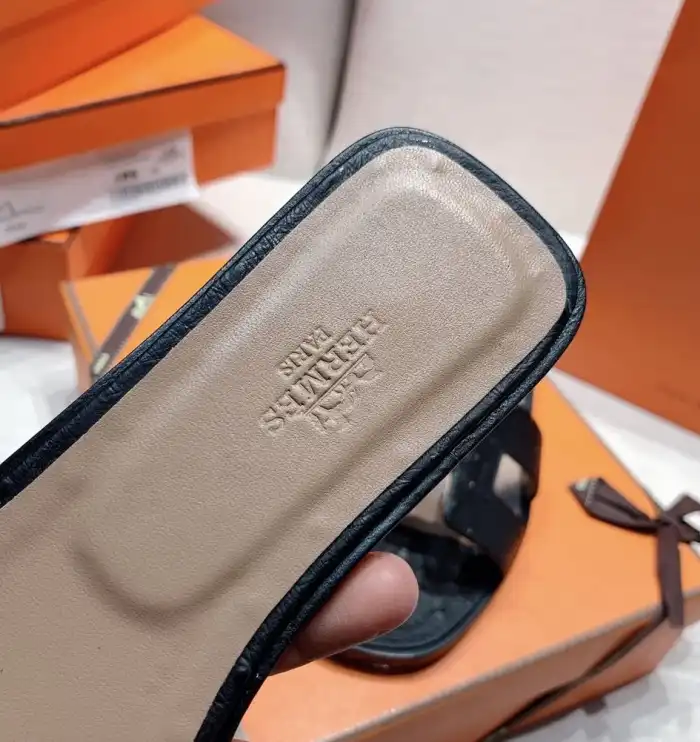 hype Hermes Slippers