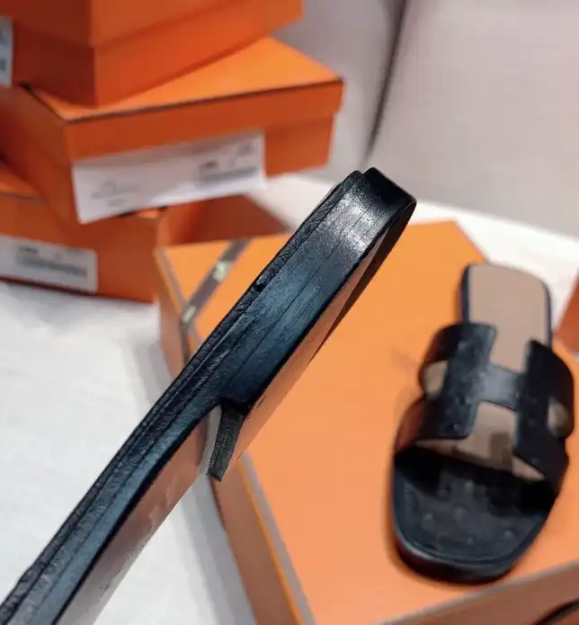 hype Hermes Slippers