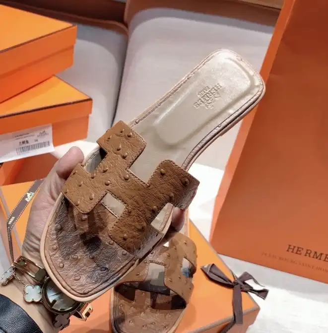 hype Hermes Slippers