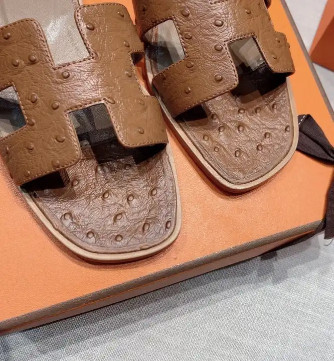 hype Hermes Slippers